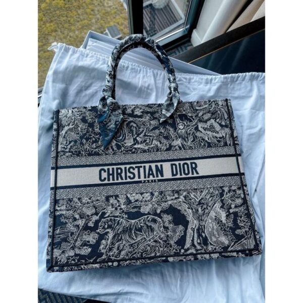 1st Copy Christian Dior Lady Bag Book Tote Black Tiger 1st Copy Christian Dior Lady Bag Book Tote Black Tiger