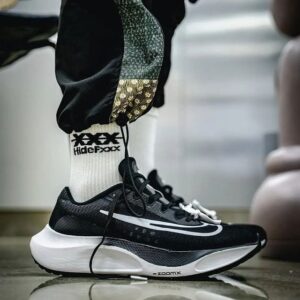 Branded Zoom Fly 5 Black Running Shoes