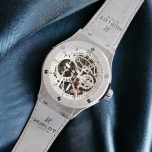 Stylish Hublot Watch For Men (SG8787)